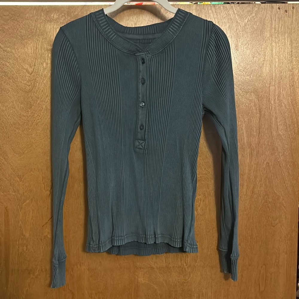 Aerie NWT long sleeve